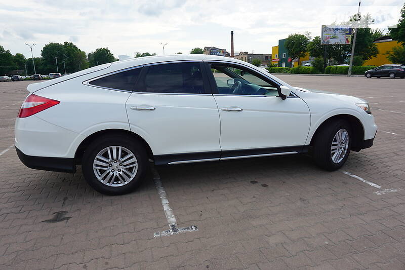Внедорожник / Кроссовер Honda Crosstour 2013 в Житомире
