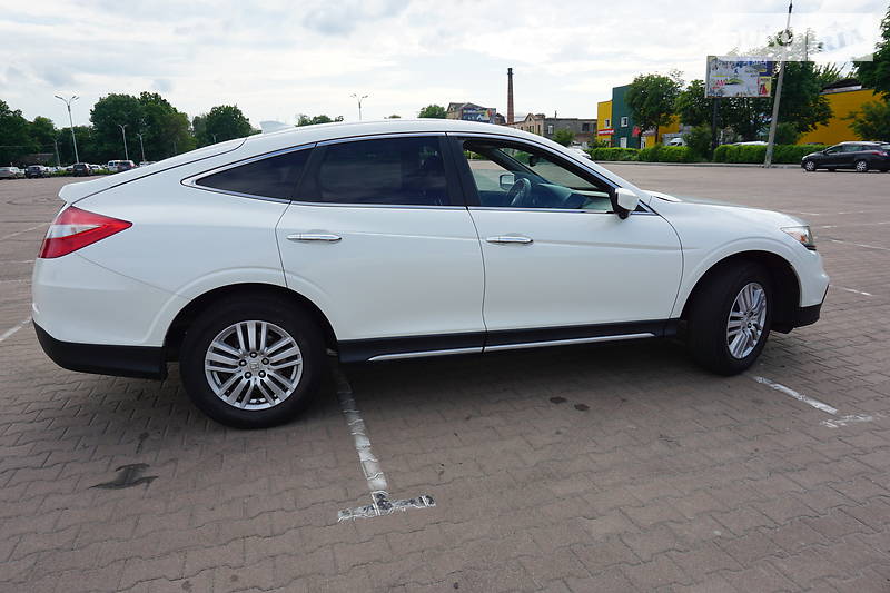 Внедорожник / Кроссовер Honda Crosstour 2013 в Житомире