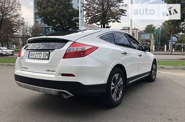 Внедорожник / Кроссовер Honda Crosstour 2013 в Киеве