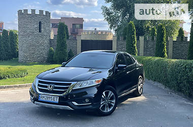 Внедорожник / Кроссовер Honda Crosstour 2013 в Киеве