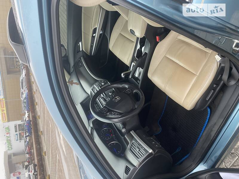 Внедорожник / Кроссовер Honda Crosstour 2013 в 