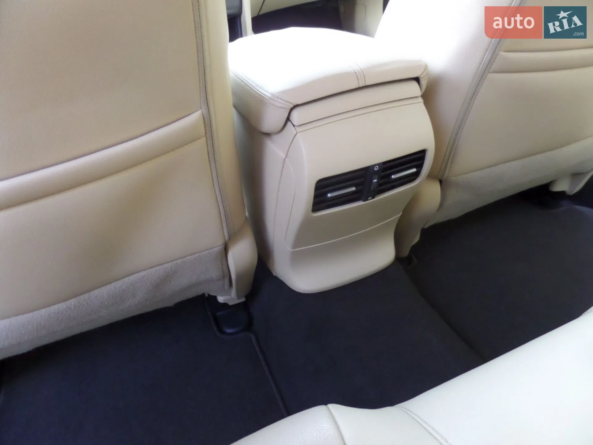 2012 Honda Crosstour - мініатюра 42