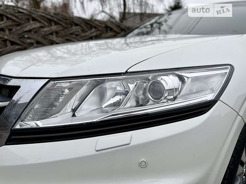 Внедорожник / Кроссовер Honda Crosstour 2013 в Киеве