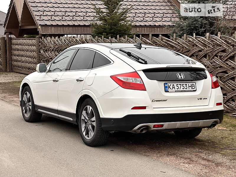 Внедорожник / Кроссовер Honda Crosstour 2013 в Киеве