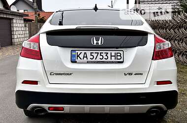 Позашляховик / Кросовер Honda Crosstour 2013 в 