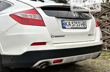 Позашляховик / Кросовер Honda Crosstour 2013 в 