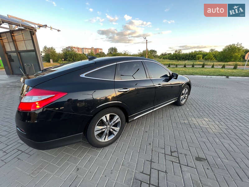 Позашляховик / Кросовер Honda Crosstour 2013 в Умані