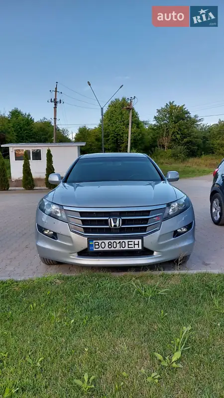 Honda Crosstour 2011