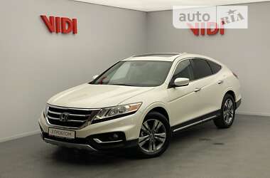 Позашляховик / Кросовер Honda Crosstour 2015 в Києві