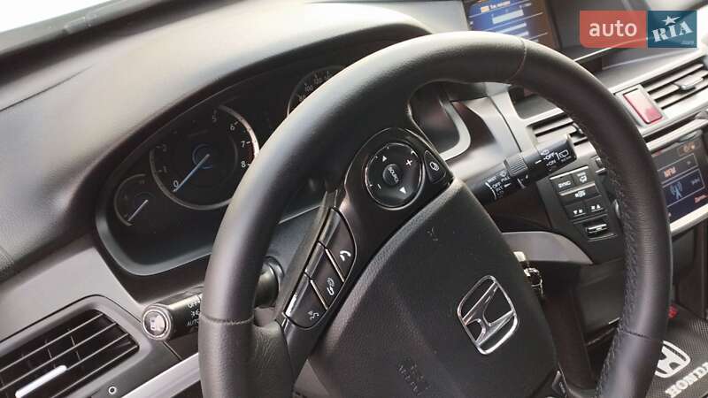 Внедорожник / Кроссовер Honda Crosstour 2013 в Харькове