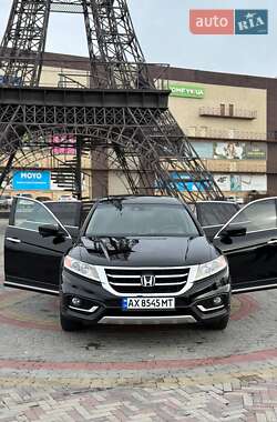 Позашляховик / Кросовер Honda Crosstour 2015 в 