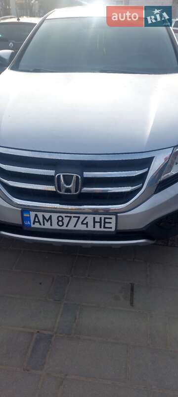 Внедорожник / Кроссовер Honda Crosstour 2013 в Житомире фото 10 Внедорожник / Кроссовер Honda Crosstour 2013 в Житомире