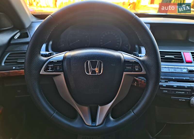 Внедорожник / Кроссовер Honda Crosstour 2011 в Житомире