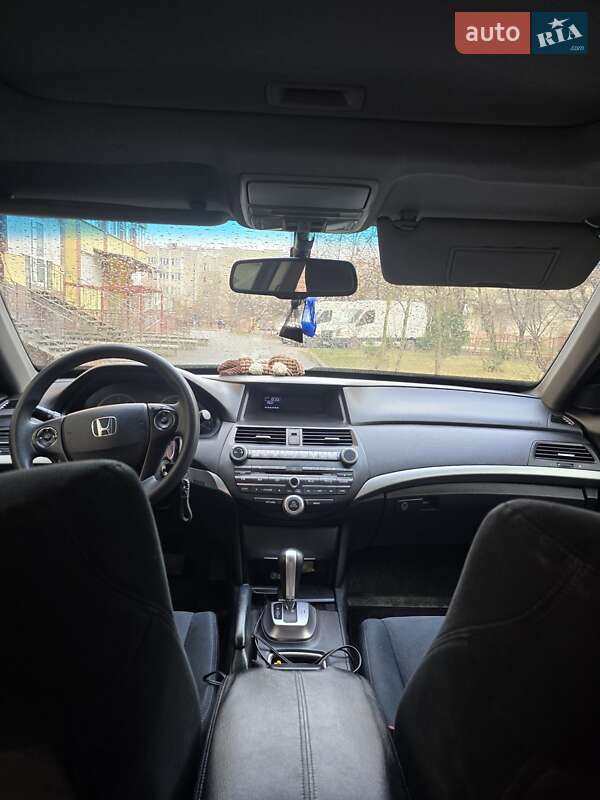 Позашляховик / Кросовер Honda Crosstour 2012 в Івано-Франківську