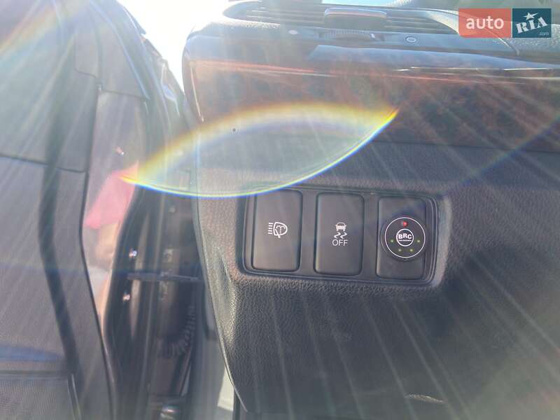 Внедорожник / Кроссовер Honda Crosstour 2012 в Черновцах