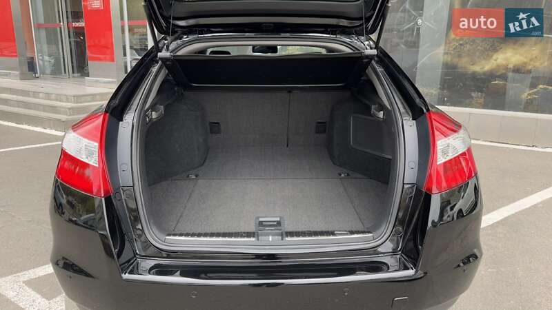 Внедорожник / Кроссовер Honda Crosstour 2011 в Одессе