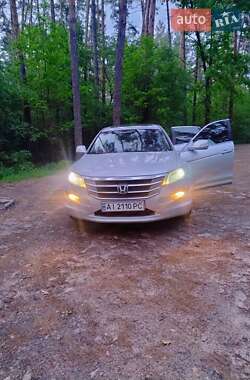 Позашляховик / Кросовер Honda Crosstour 2011 в Києві