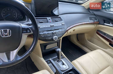 Внедорожник / Кроссовер Honda Crosstour 2010 в 