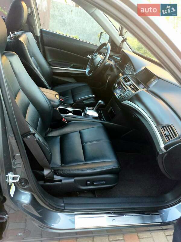 Позашляховик / Кросовер Honda Crosstour 2013 в Умані