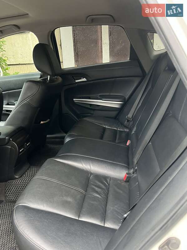 Позашляховик / Кросовер Honda Crosstour 2013 в Ужгороді фото 21 Позашляховик / Кросовер Honda Crosstour 2013 в Ужгороді