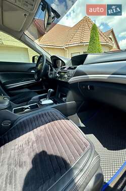 Внедорожник / Кроссовер Honda Crosstour 2013 в 