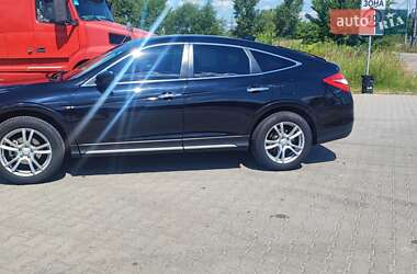 Внедорожник / Кроссовер Honda Crosstour 2014 в 