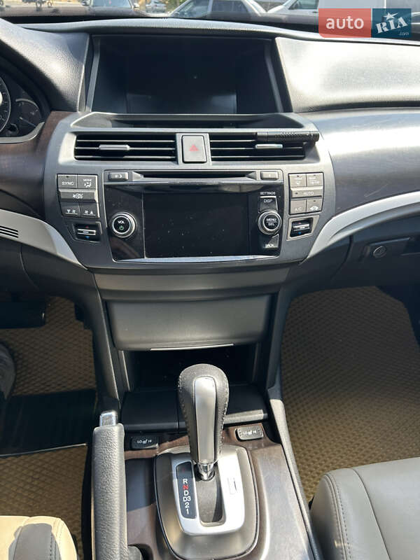 Внедорожник / Кроссовер Honda Crosstour 2015 в Одессе