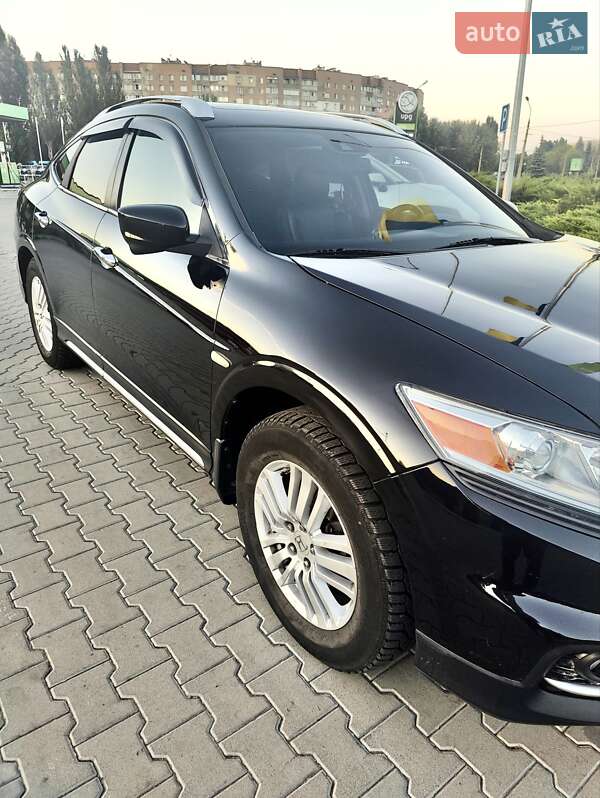 Внедорожник / Кроссовер Honda Crosstour 2013 в Черкассах