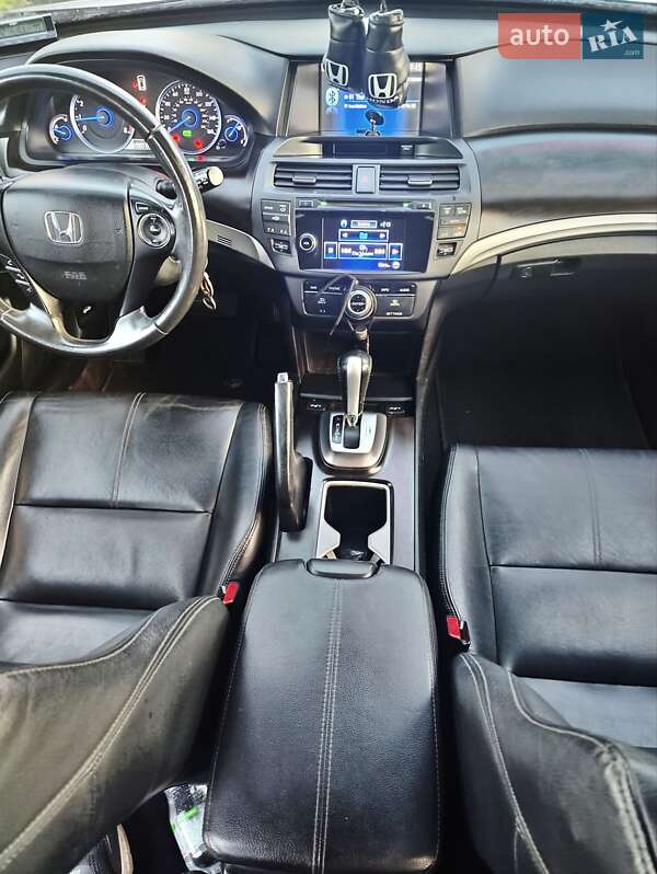 Внедорожник / Кроссовер Honda Crosstour 2013 в Черкассах