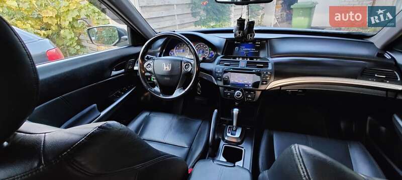 Внедорожник / Кроссовер Honda Crosstour 2013 в Черкассах