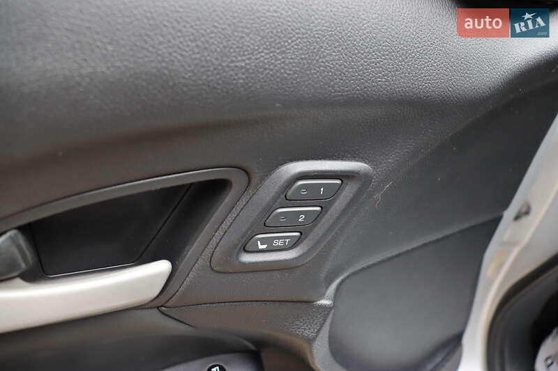 Внедорожник / Кроссовер Honda Crosstour 2011 в Львове