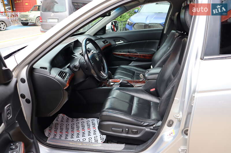 Внедорожник / Кроссовер Honda Crosstour 2011 в Львове