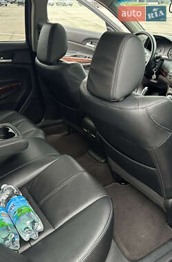 Внедорожник / Кроссовер Honda Crosstour 2012 в 