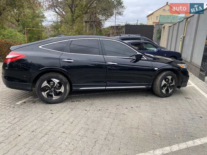Внедорожник / Кроссовер Honda Crosstour 2014 в Одессе фото 6 Внедорожник / Кроссовер Honda Crosstour 2014 в Одессе