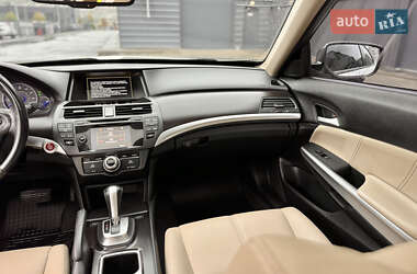 Позашляховик / Кросовер Honda Crosstour 2014 в  фото 25 Позашляховик / Кросовер Honda Crosstour 2014 в
