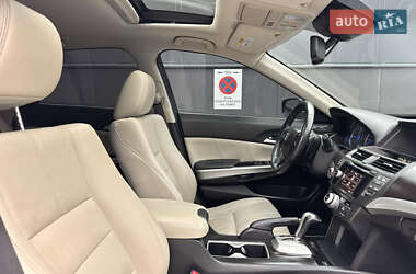 Позашляховик / Кросовер Honda Crosstour 2014 в  фото 39 Позашляховик / Кросовер Honda Crosstour 2014 в