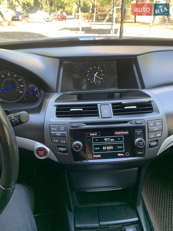 Внедорожник / Кроссовер Honda Crosstour 2014 в Каменском фото 13 Внедорожник / Кроссовер Honda Crosstour 2014 в Каменском