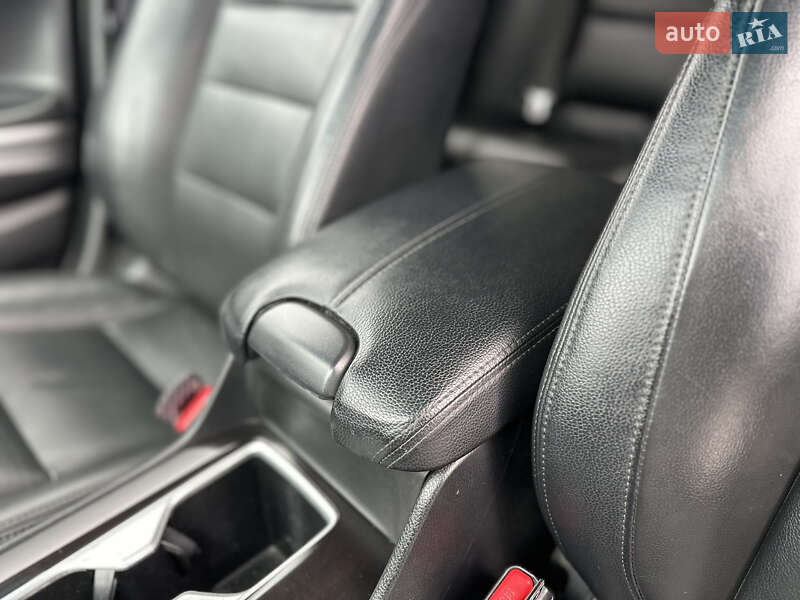 Внедорожник / Кроссовер Honda Crosstour 2013 в Владимире фото 65 Внедорожник / Кроссовер Honda Crosstour 2013 в Владимире