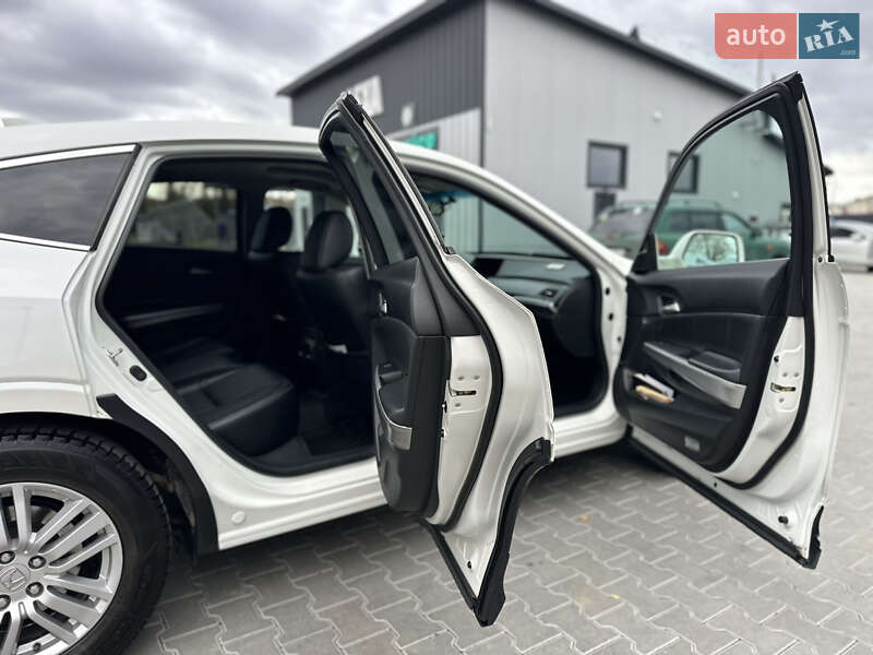 Внедорожник / Кроссовер Honda Crosstour 2013 в Владимире фото 93 Внедорожник / Кроссовер Honda Crosstour 2013 в Владимире