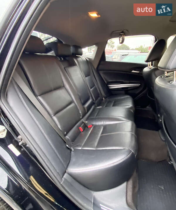 Внедорожник / Кроссовер Honda Crosstour 2013 в Ровно фото 18 Внедорожник / Кроссовер Honda Crosstour 2013 в Ровно