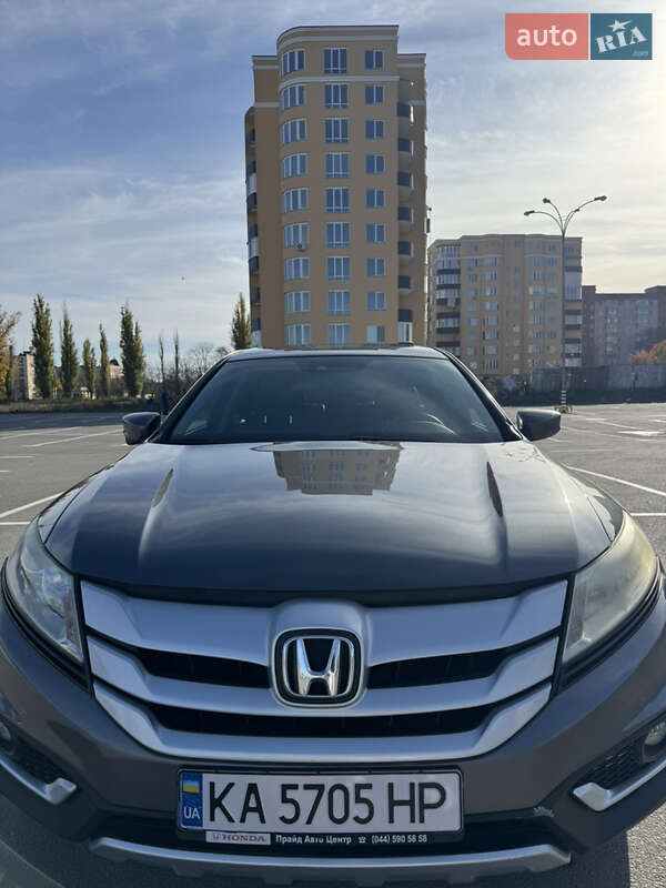 Внедорожник / Кроссовер Honda Crosstour 2014 в Каменец-Подольском