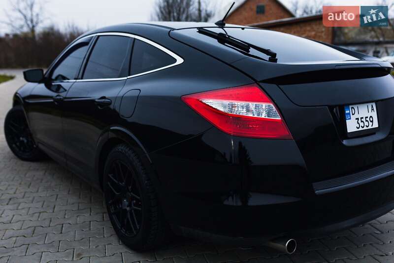 Позашляховик / Кросовер Honda Crosstour 2012 в Львові
