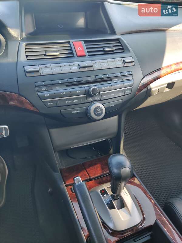 Внедорожник / Кроссовер Honda Crosstour 2011 в Николаеве