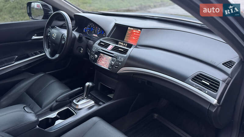 Позашляховик / Кросовер Honda Crosstour 2013 в Вінниці