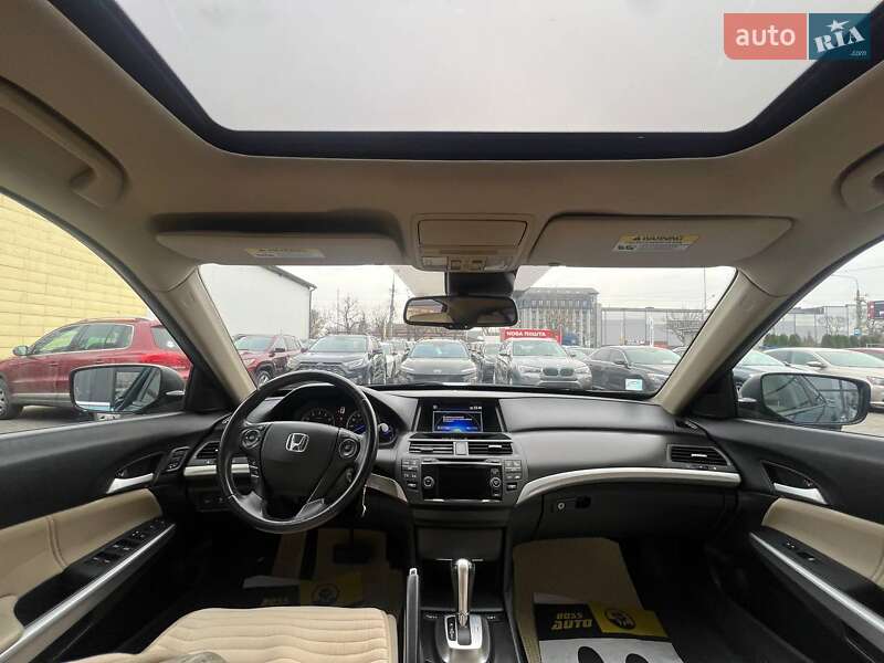 Позашляховик / Кросовер Honda Crosstour 2013 в Івано-Франківську