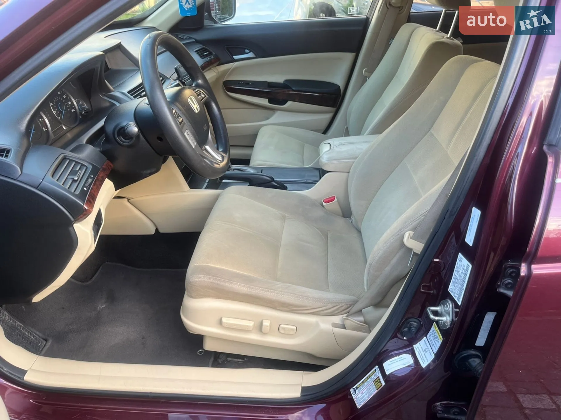 2012 Honda Crosstour - мініатюра 15