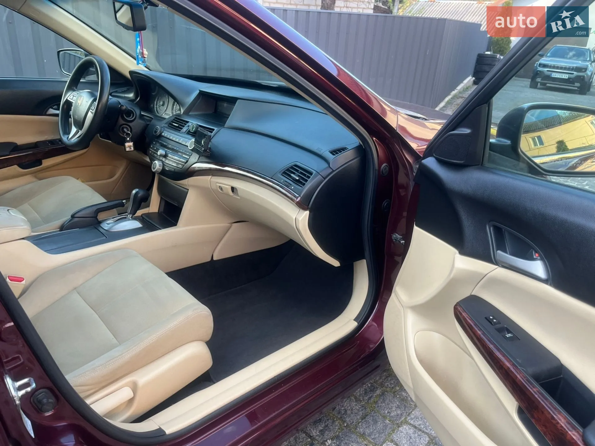 2012 Honda Crosstour - мініатюра 21