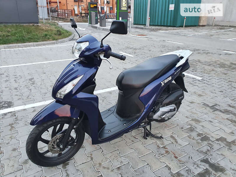 Макси-скутер Honda Dio 110 (JF31) 2015 в Прилуках