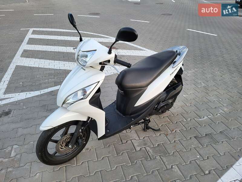 Скутер Honda Dio 110 (JF31) 2014 в Остер