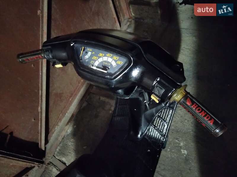 Скутер Honda Dio AF-18 1988 в Каменском